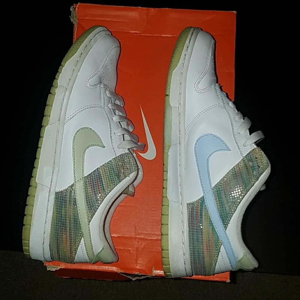 Nike Women's Dunk Low